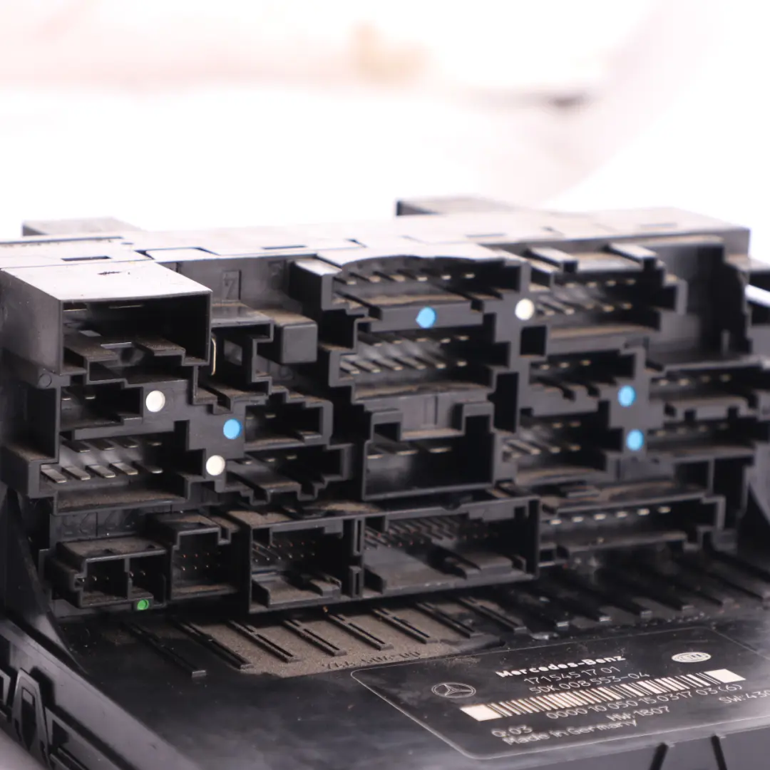 Boîte fusibles Mercedes SLK R171 Roadster SAM relais Module contrôle pour à propos du numéro de pièce A1715451701 Boîte fusibles Mercedes SLK R171 Roadster SAM relais Module contrôle - SKU A1715451701-1 - Numéro de pièce A1715451701