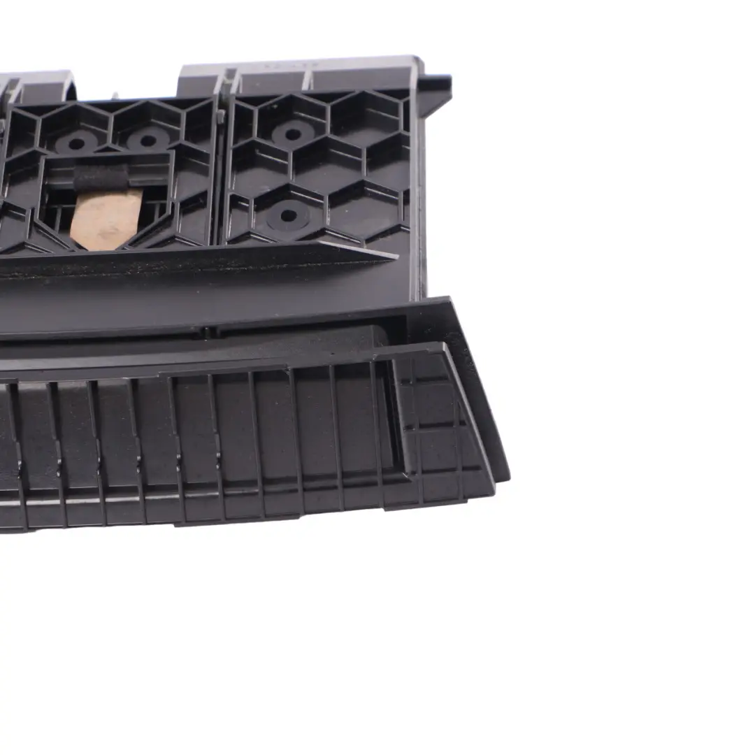Mercedes SLK R171 Console Centrale Cendrier Plateau Tableau de Bord - SKU A1716800552-2 - Numéro de pièce A1716800552