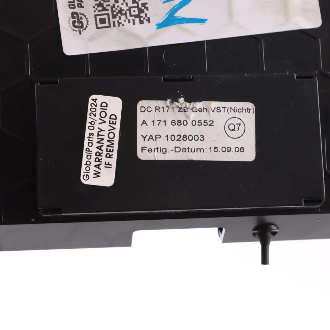 Mercedes R171 Cassetto Portaoggetti Posacenere Cruscotto - SKU A1716800552-3 - Numero di parte A1716800552
