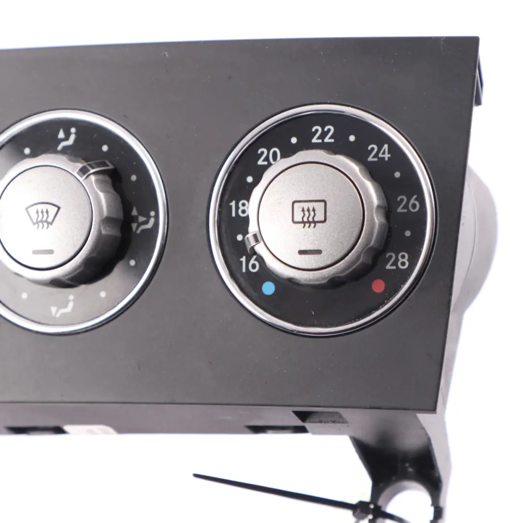 Calentador Climatización Panel De Control Calefacción para Mercedes R171 con número de pieza A1718300785 Mercedes R171 Calentador Climatización Panel De Control Calefacción - SKU A1718300785 - Número de pieza A1718300785