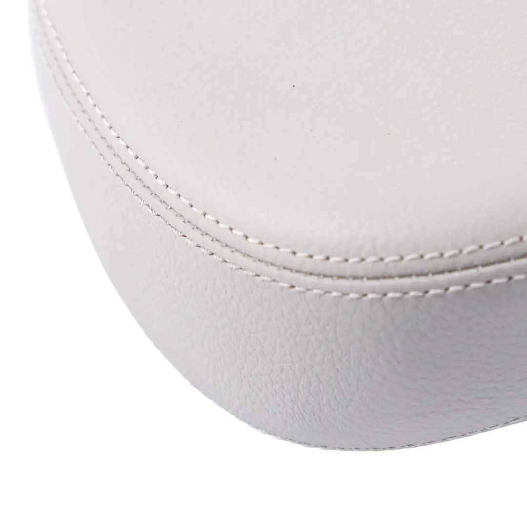 Appui-tête siège avant gauche droite cuir gris pour Mercedes SLK R171 à propos du numéro de pièce A1719700250 Mercedes SLK R171 Appui-tête siège avant gauche droite cuir gris - SKU A1719700250 - Numéro de pièce A1719700250