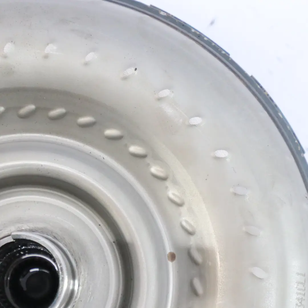 Torque Converter Mercedes W205 W213 Automatic Transmission Gearbox to with Part number A1722500402 Torque Converter Mercedes W205 W213 Automatic Transmission Gearbox - SKU A1722500402 - Part number A1722500402