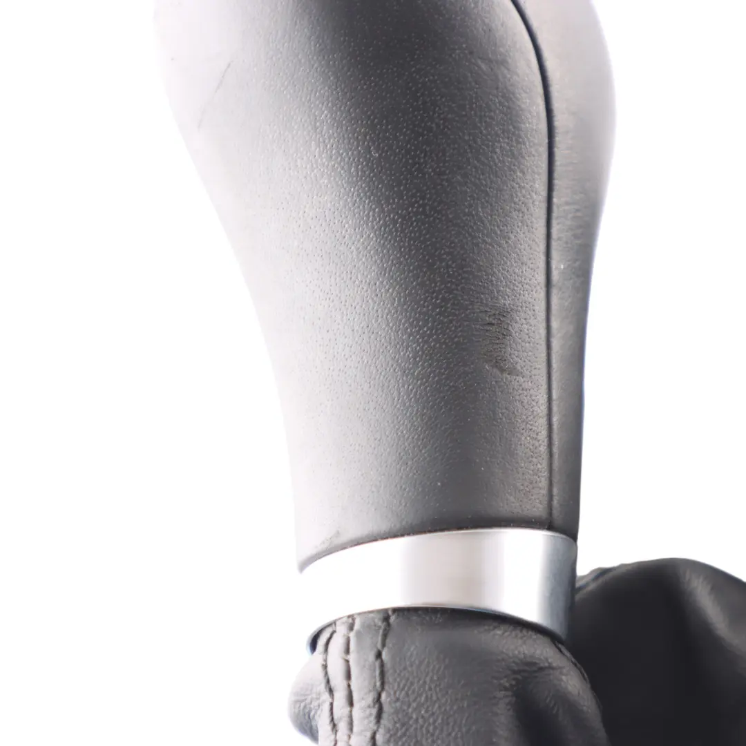 Schalthebel Automatik Schaltknauf Stiefel Leder Schwarz für Mercedes SLK R172 mit Teilenummer A1722673010 Mercedes SLK R172 Schalthebel Automatik Schaltknauf Stiefel Leder Schwarz - SKU A1722673010 - Teilenummer A1722673010