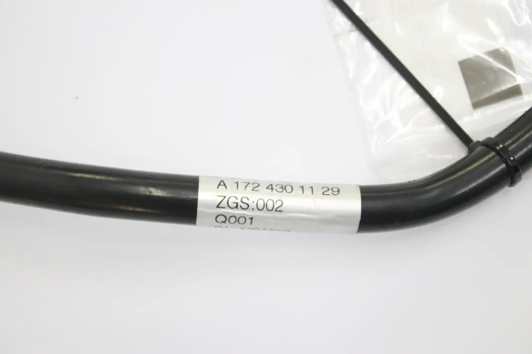 Brake Booster To Vacuum Pump Pipe Line Hose to Mercedes R172 with Part number A1724301129 Mercedes R172 Brake Booster To Vacuum Pump Pipe Line Hose - SKU rhd-A1724301129 - Part number A1724301129
