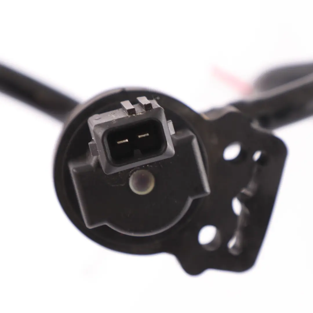 Válvula combustible Mercedes SLK R172 M271 ventilación combustible para con número de pieza A1724700293 Válvula combustible Mercedes SLK R172 M271 ventilación combustible - SKU A1724700293 - Número de pieza A1724700293