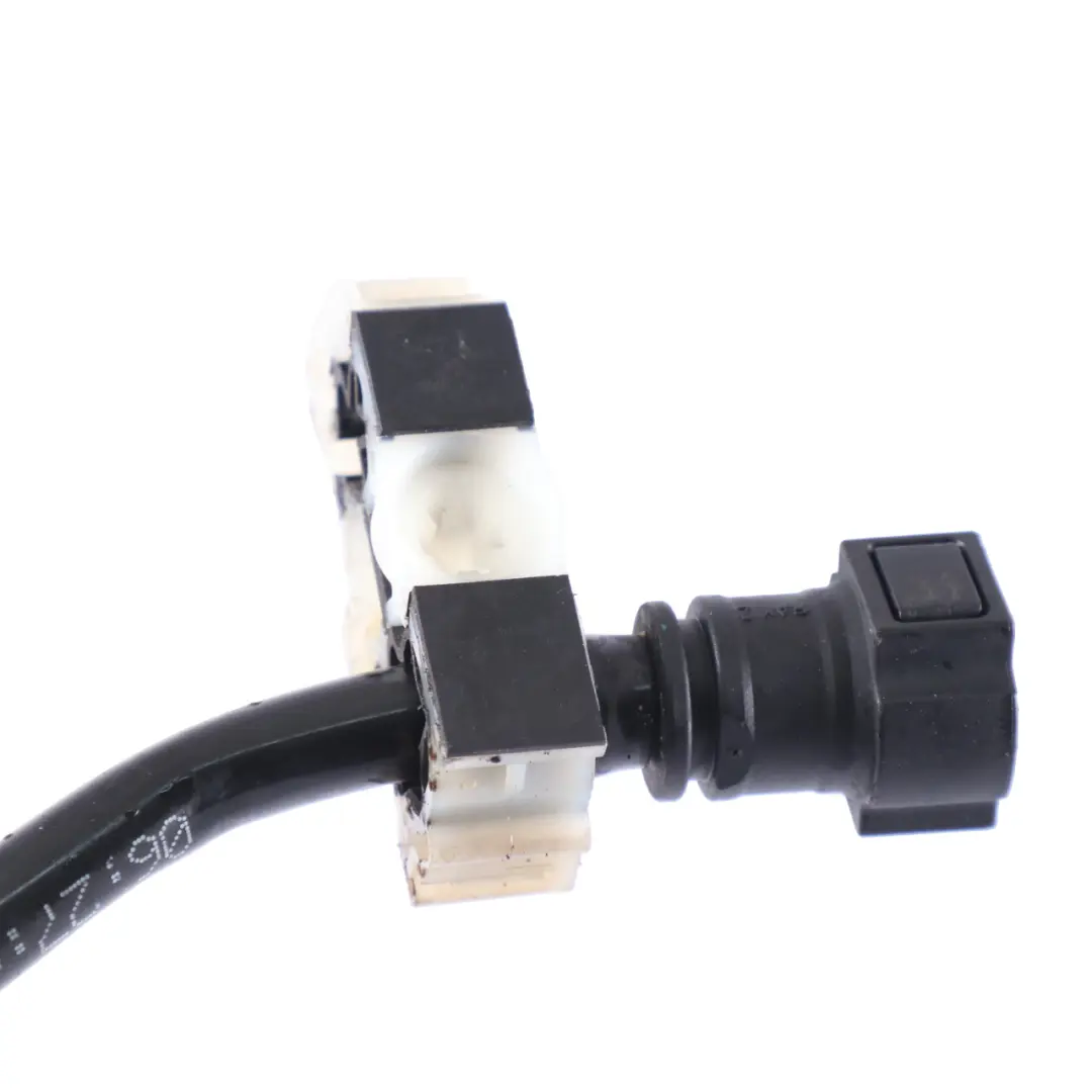 Valve Mercedes SLK R172 M271 Fuel Tank Breather Valve Vent to Fuel with Part number A1724700293 Fuel Valve Mercedes SLK R172 M271 Fuel Tank Breather Valve Vent - SKU A1724700293 - Part number A1724700293