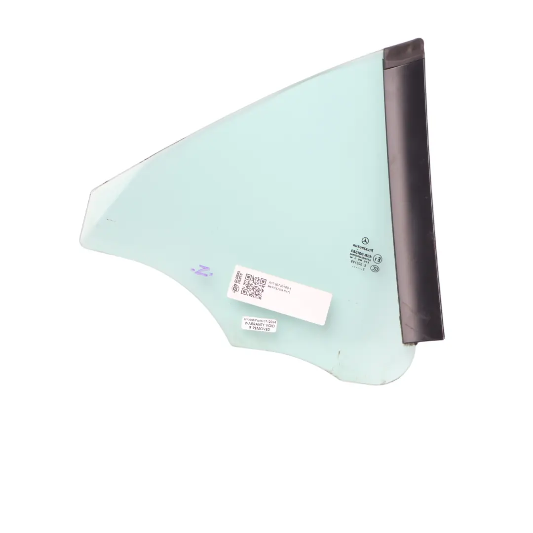Finestrino Laterale Sinistro Fisso Triangolo Vetro AS2 A1726700200 per Mercedes R172 con numero di parte A1726700100 Mercedes R172 Finestrino Laterale Sinistro Fisso Triangolo Vetro AS2 A1726700200 - SKU A1726700100-1 - Numero di parte A1726700100