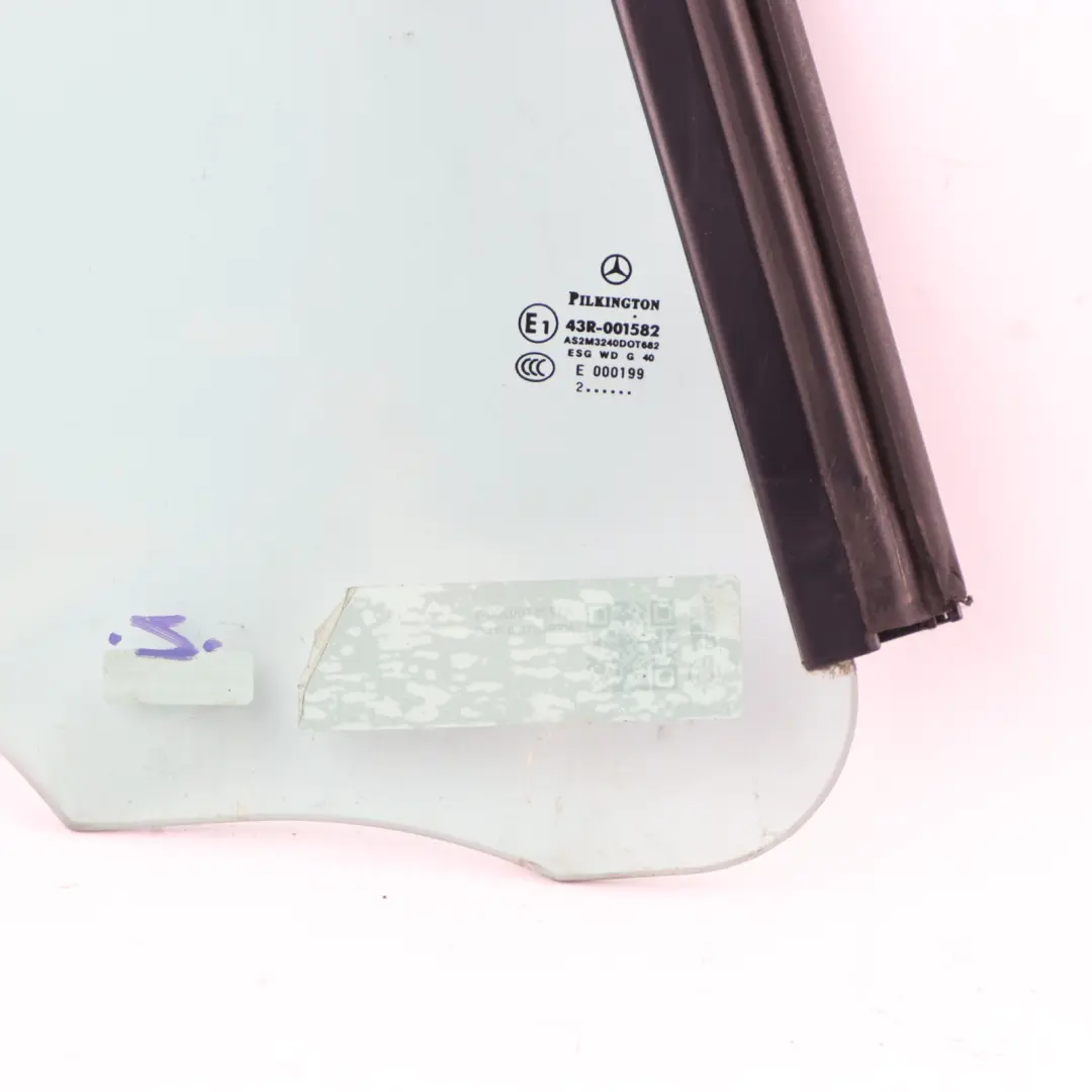 Mercedes R172 Side Window Rear Right O/S Fixed Triangle Glass AS2 - SKU A1726700200-1 - Part number A1726700200