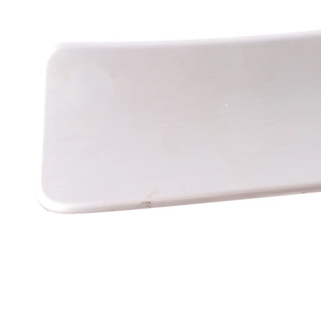 Mittelkonsole Lagerung Aschenbecher Tray Cover Trim für Mercedes R172 mit Teilenummer A1726800017 Mercedes R172 Mittelkonsole Lagerung Aschenbecher Tray Cover Trim - SKU A1726800017 - Teilenummer A1726800017