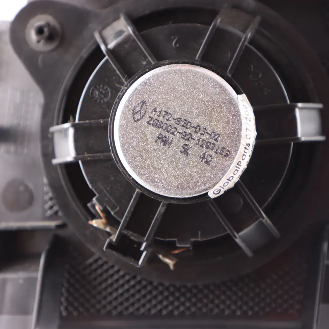 Cache Haut-parleur Arrière Gauche A1728200302 pour Mercedes SLK R172 Roadster à propos du numéro de pièce A1726900525 Mercedes SLK R172 Roadster Cache Haut-parleur Arrière Gauche A1728200302 - SKU A1726900525 - Numéro de pièce A1726900525