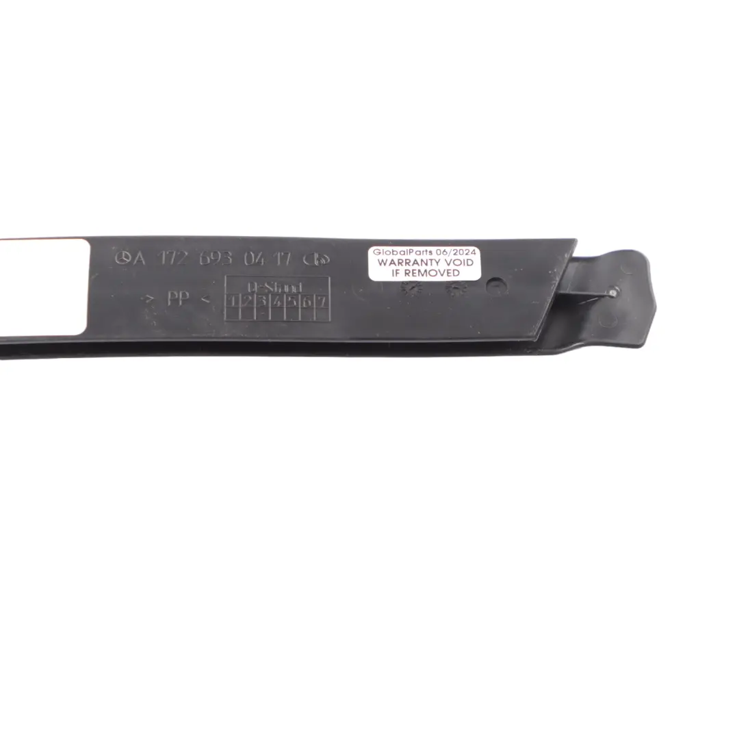 Panneau Pilier Arrière Droit pour Mercedes SLK R172 à propos du numéro de pièce A1726930417 Mercedes SLK R172 Panneau Pilier Arrière Droit - SKU A1726930417 - Numéro de pièce A1726930417