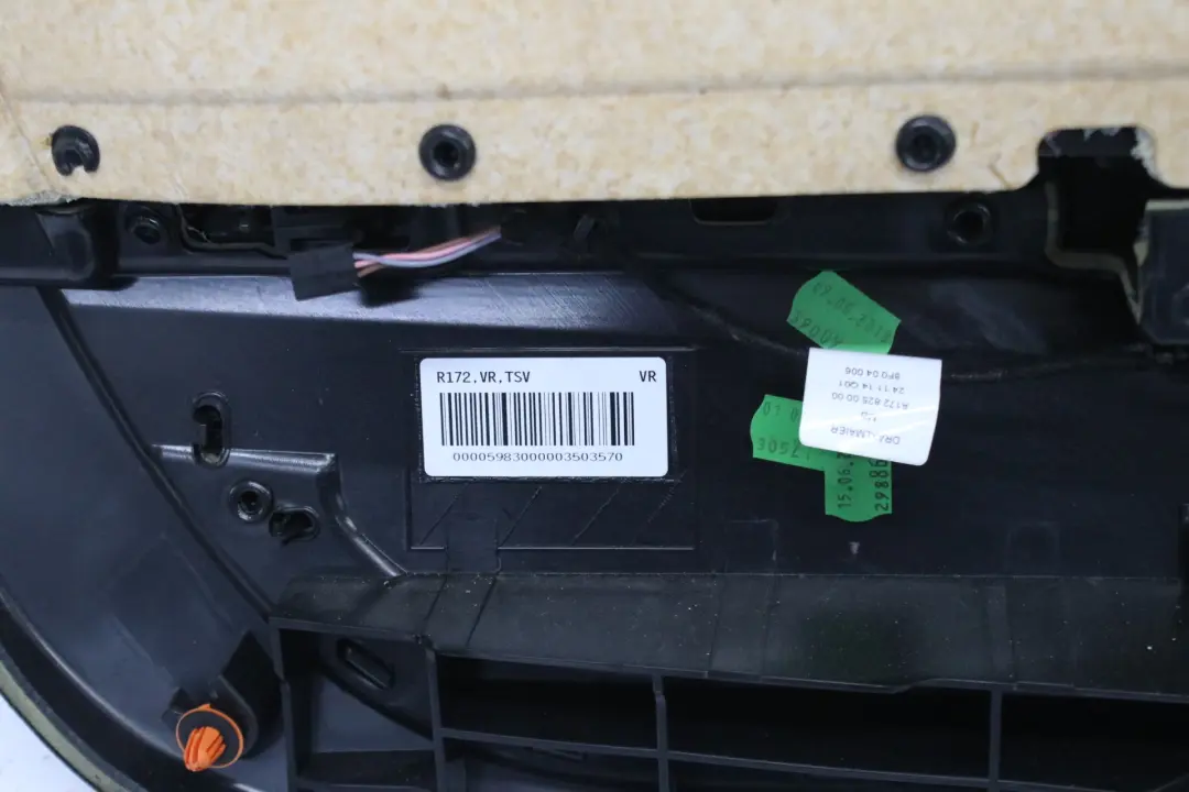 Door Card Panel Right O/S Black Leather to Mercedes R172 with Part number A1727206000 Mercedes R172 Door Card Panel Right O/S Black Leather - SKU A1727206000 - Part number A1727206000