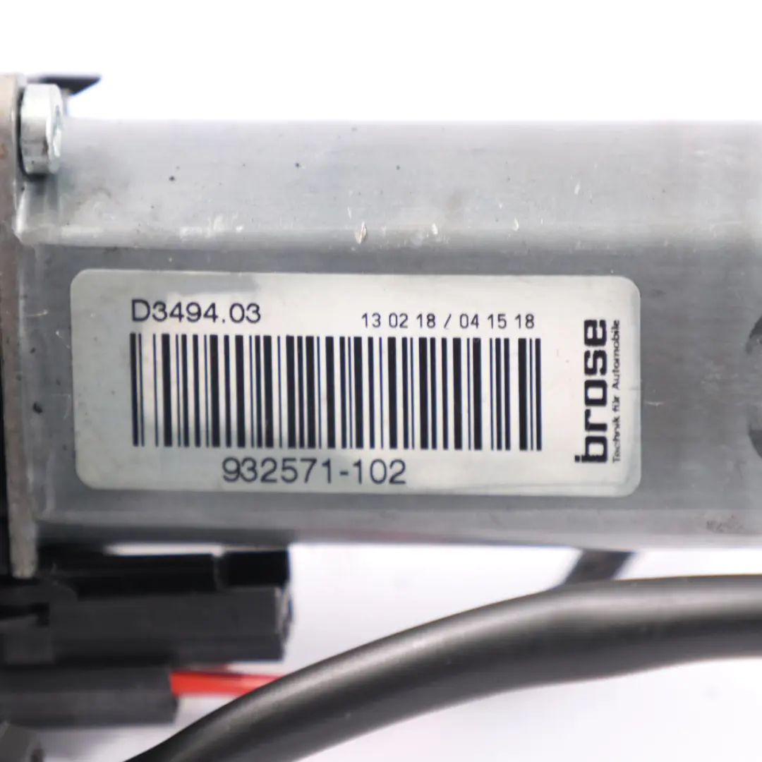Mercedes SLK R172 tetto cerniera motore collegamento sinistro - SKU A1727900103 - Numero di parte A1727900103