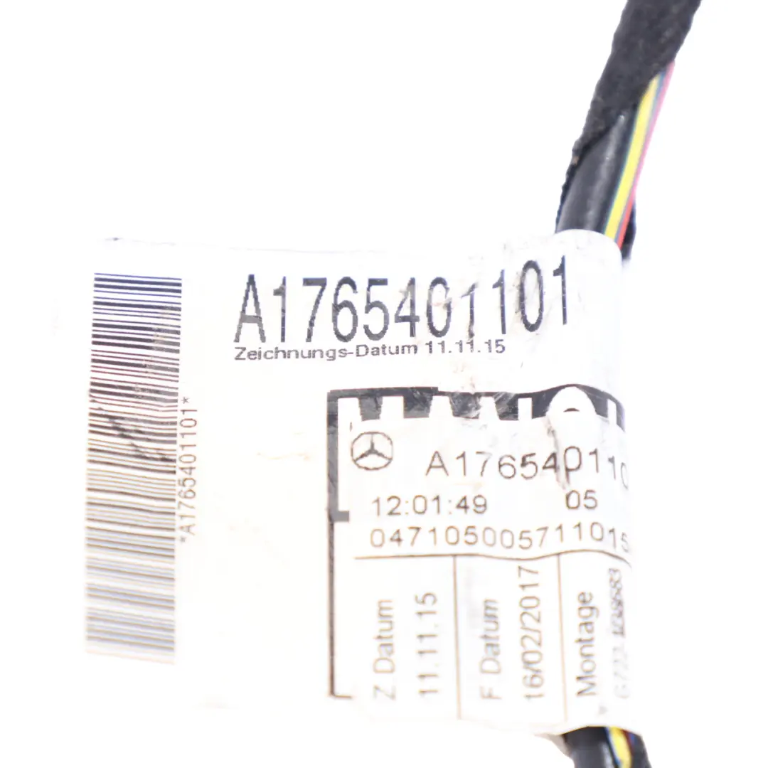Mercedes CLA C117 USB Port Socket Plug Control Panel Connector - SKU A1728202000-1 - Part number A1728202000