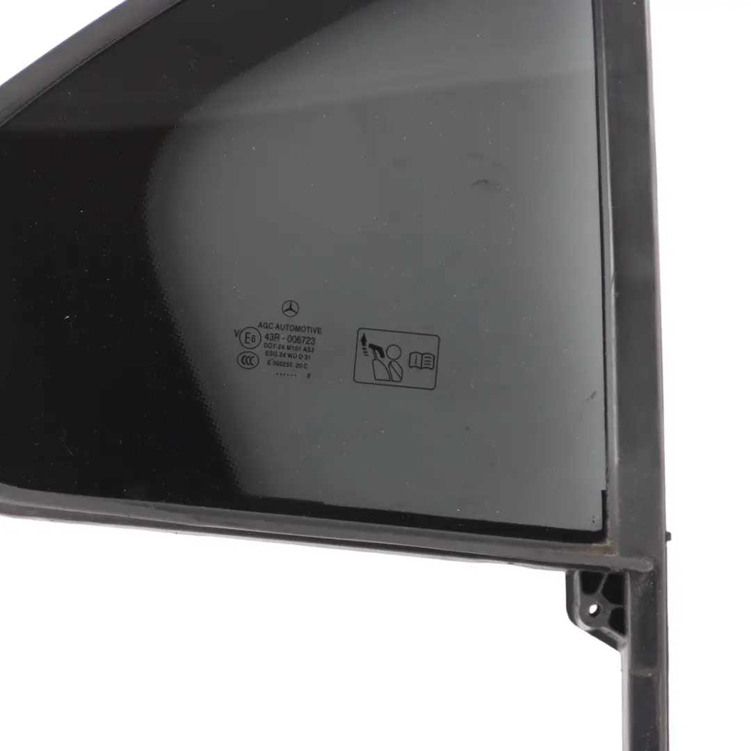 Mercedes W176 Vetro della porta posteriore destra fisso colorato AS3 - SKU A1767300400-2 - Numero di parte A1767300400
