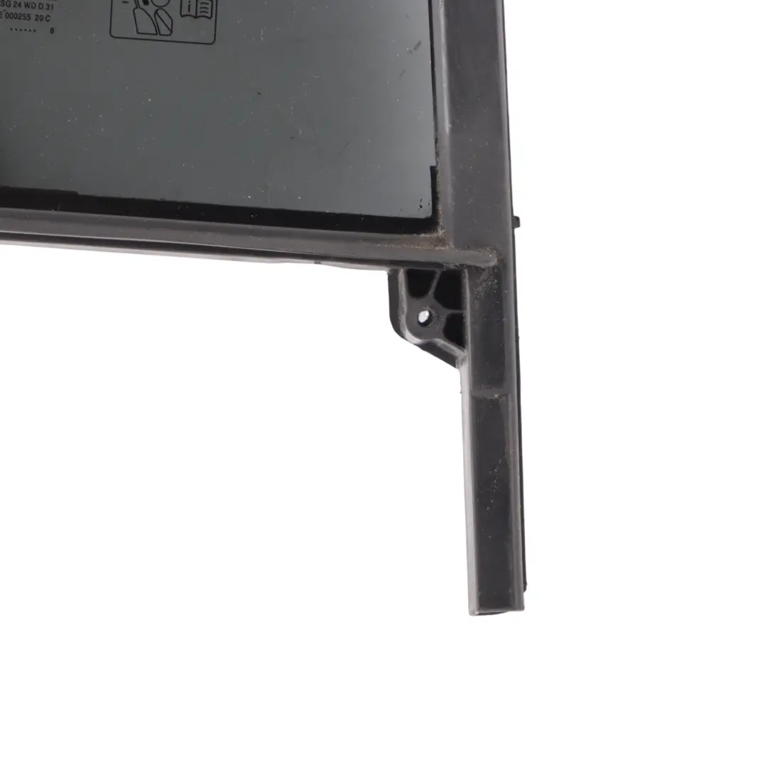 Cristal Puerta Trasera Derecha Tintado Fijo AS3 para Mercedes W176 con número de pieza A1767300400 Mercedes W176 Cristal Puerta Trasera Derecha Tintado Fijo AS3 - SKU A1767300400-2 - Número de pieza A1767300400