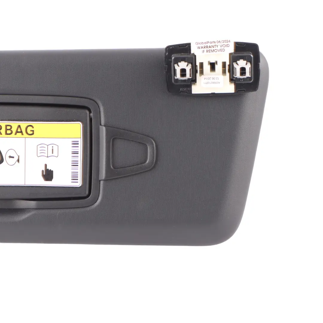 Parasol Mercedes C117 W176 X156 Tapa Izquierda Panel Negro para con número de pieza A1768100110 Parasol Mercedes C117 W176 X156 Tapa Izquierda Panel Negro - SKU A1768100110-2 - Número de pieza A1768100110