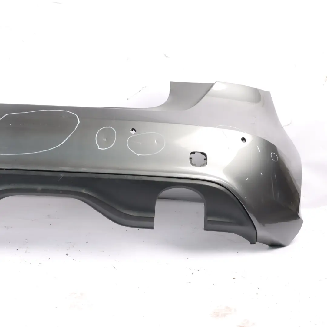 Zderzak Tylny AMG Mountain Grey Szary Metalik - 787 do Mercedes W176 o numerze A1768800540 Mercedes W176 Zderzak Tylny AMG Mountain Grey Szary Metalik - 787 - SKU A1768800540-MG - Numer Części A1768800540