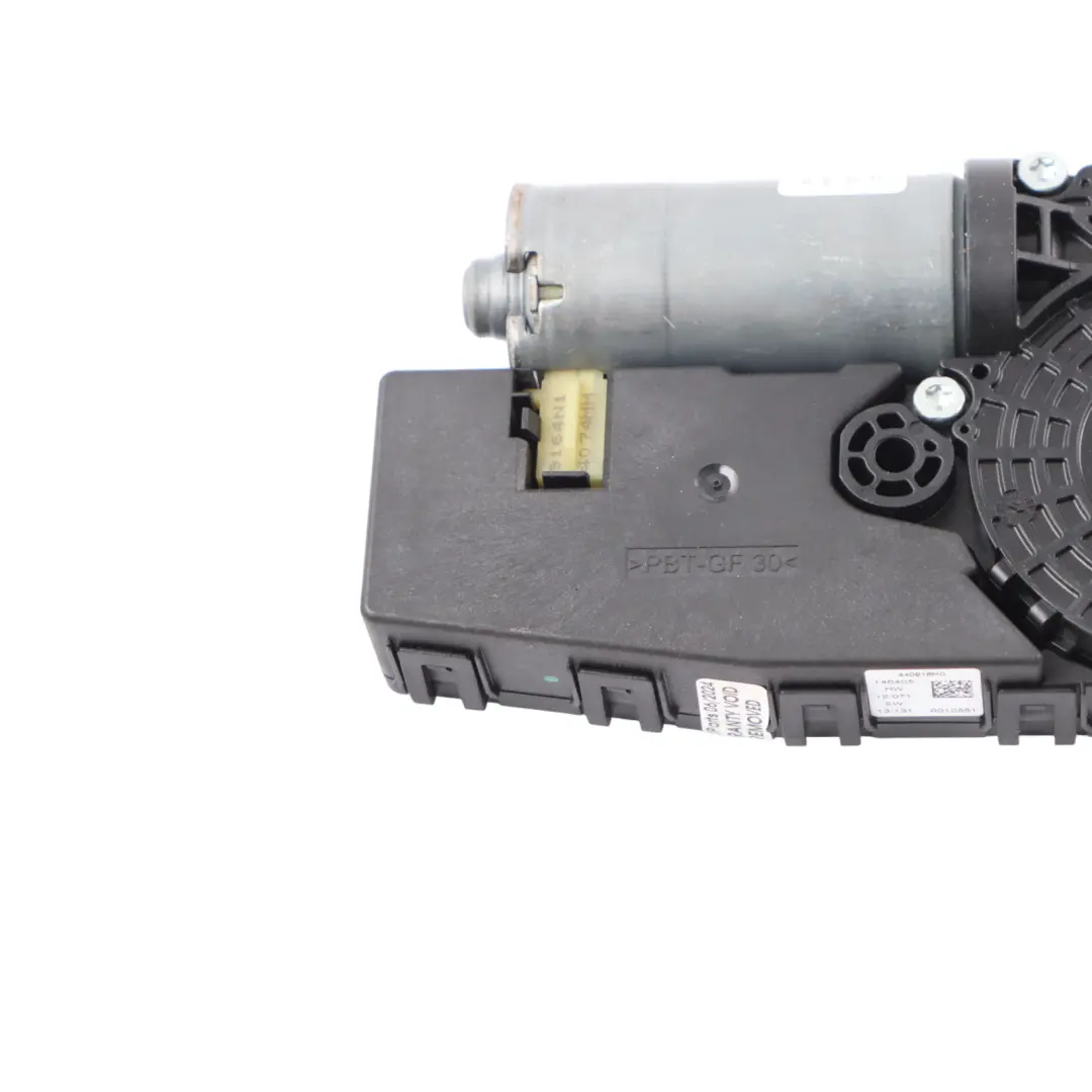 Panoramic Glass Sunroof Control Unit to Mercedes GLA 250 X156 Motor with Part number A1769006902 Mercedes GLA 250 X156 Motor Panoramic Glass Sunroof Control Unit - SKU A1769006902 - Part number A1769006902