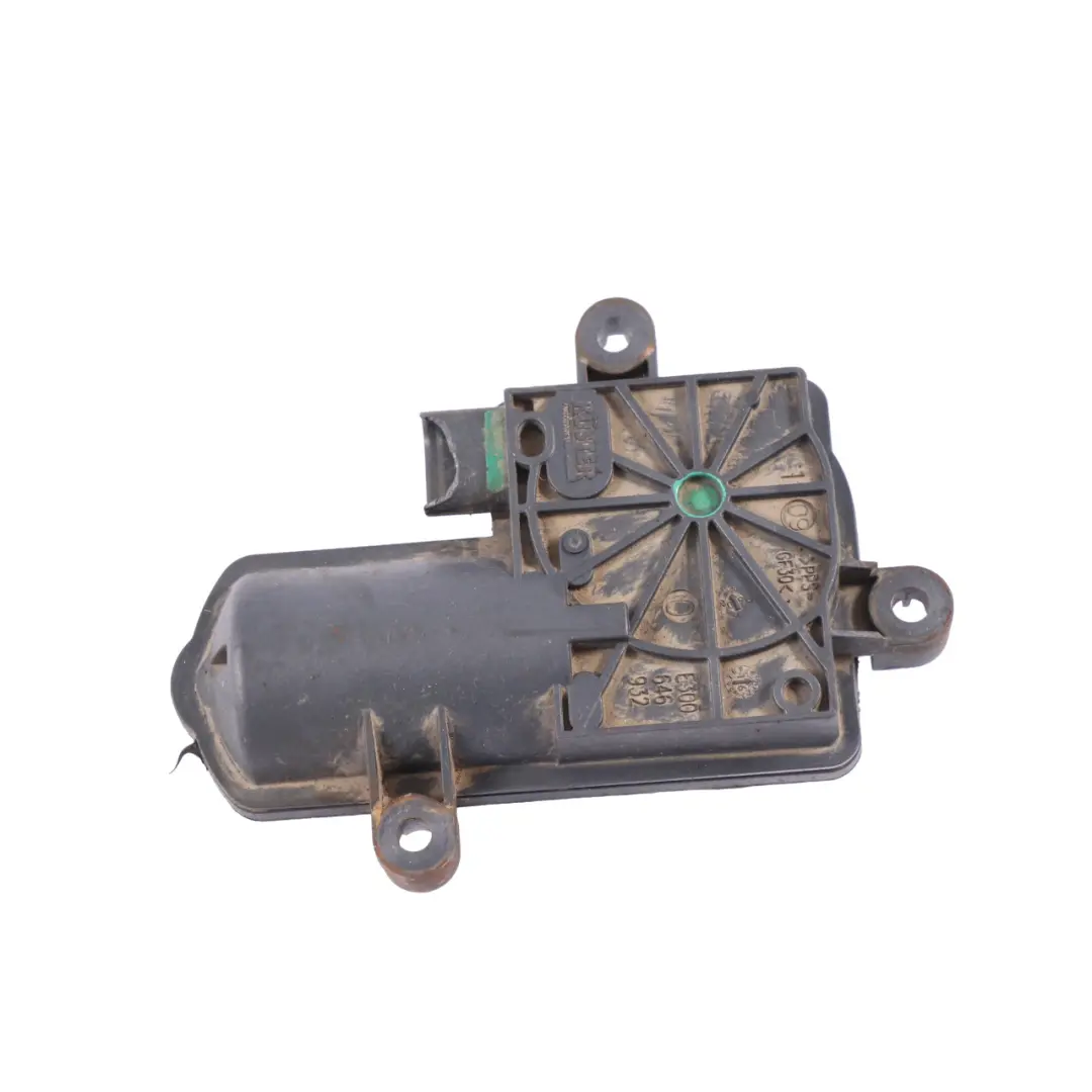 M133 Petrol Exhaust Flap Motor Actuator to Mercedes X156 W176 with Part number A1769060501 Mercedes X156 W176 M133 Petrol Exhaust Flap Motor Actuator - SKU A1769060501 - Part number A1769060501