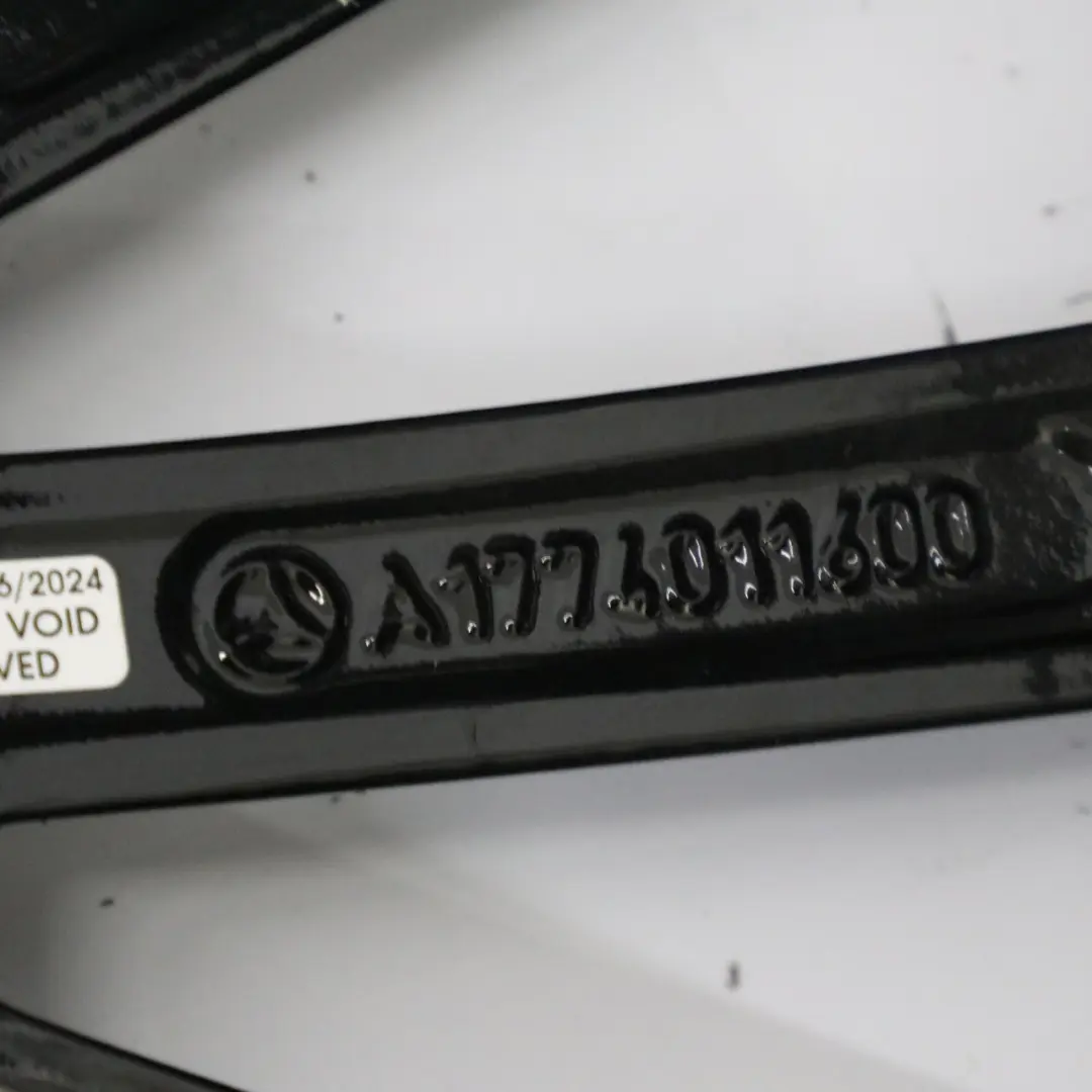 Leicht Metall Felge 19" ET:49 7,5J für Mercedes W177 W247 AMG mit Teilenummer A1774011600 Mercedes W177 W247 AMG Leicht Metall Felge 19" ET:49 7,5J - SKU A1774011600-2 - Teilenummer A1774011600