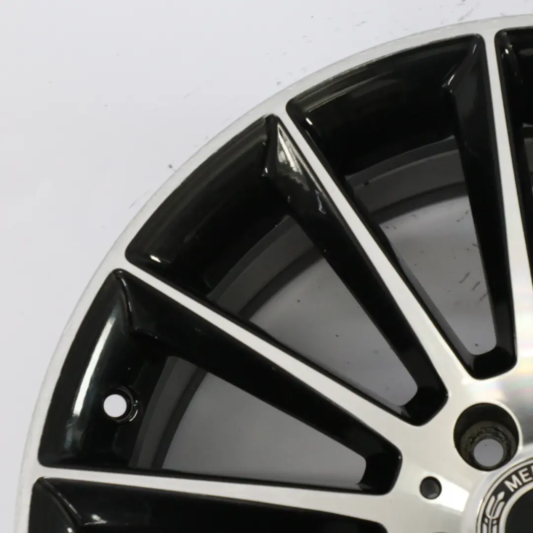 Leicht Metall Felge 19" ET:49 7,5J für Mercedes W177 W247 AMG mit Teilenummer A1774011600 Mercedes W177 W247 AMG Leicht Metall Felge 19" ET:49 7,5J - SKU A1774011600-2 - Teilenummer A1774011600