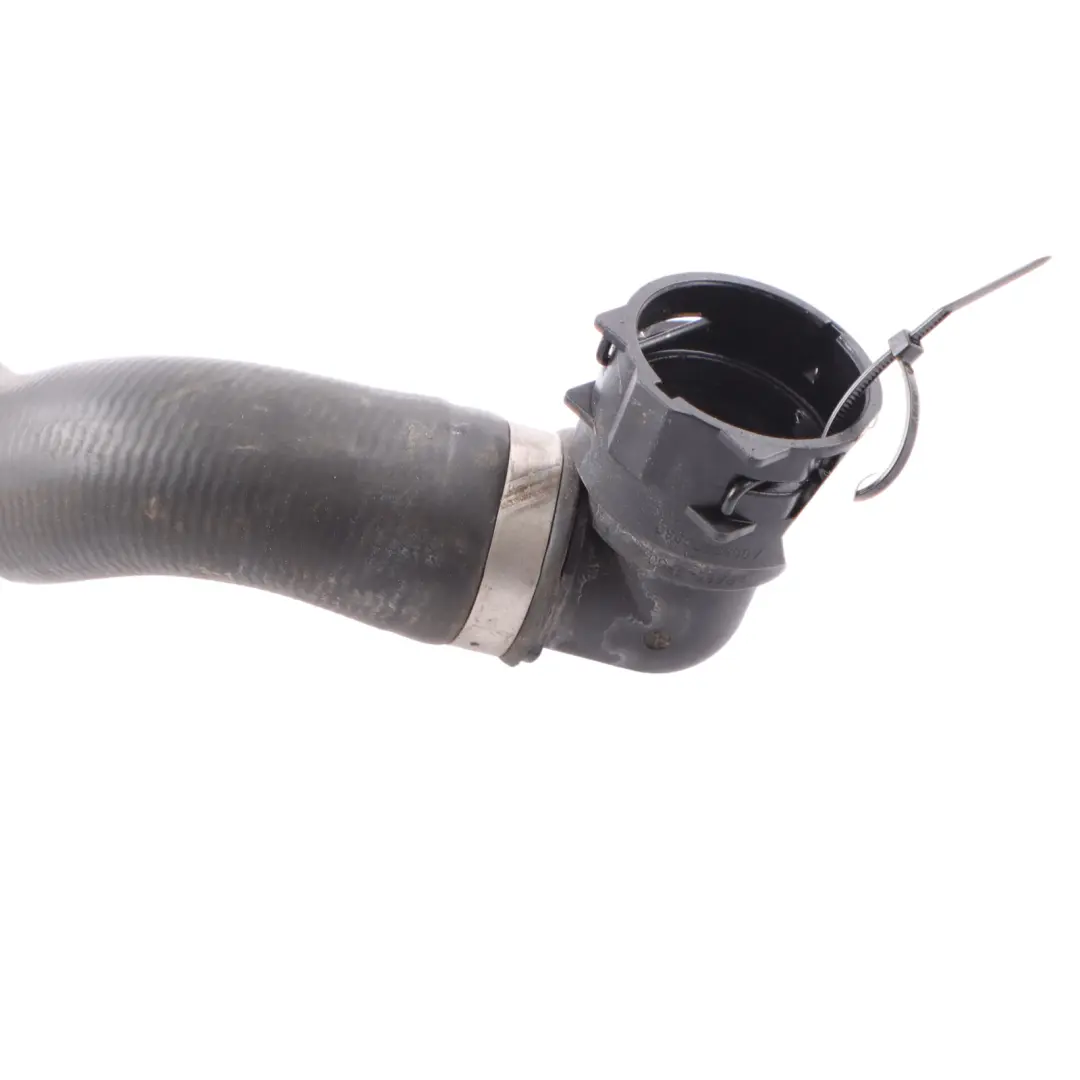 Wasser-Kühlmittel-Rohr Schlauch für Mercedes W177 mit Teilenummer A1775011101 Mercedes W177 Wasser-Kühlmittel-Rohr Schlauch - SKU A1775011101 - Teilenummer A1775011101