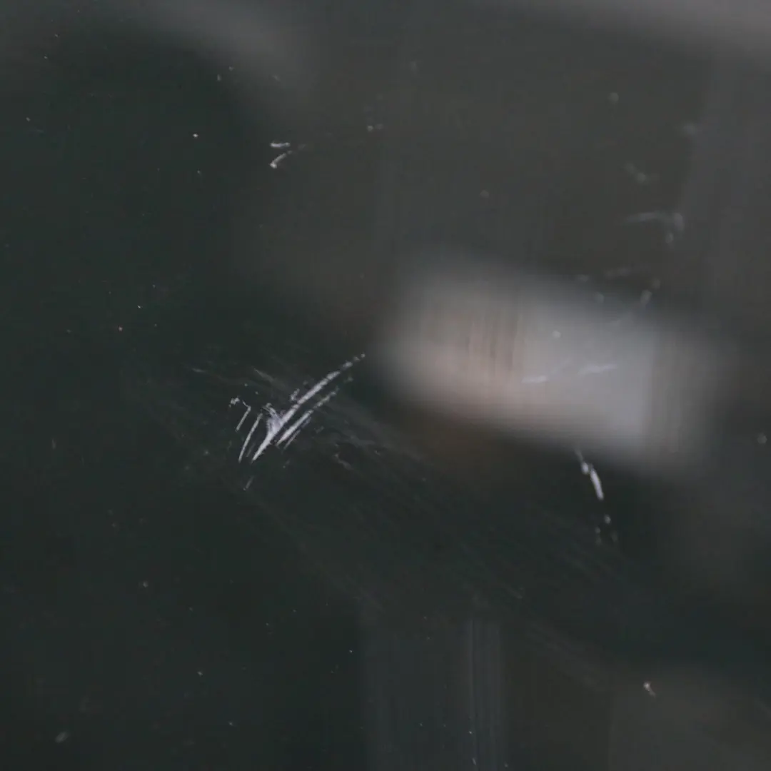 Puerta Delantera Izquierda Kosmos Negro Cósmico Metalizado - 191 para Mercedes W177 con número de pieza A1777200700 Mercedes W177 Puerta Delantera Izquierda Kosmos Negro Cósmico Metalizado - 191 - SKU A1777200700-KB1 - Número de pieza A1777200700