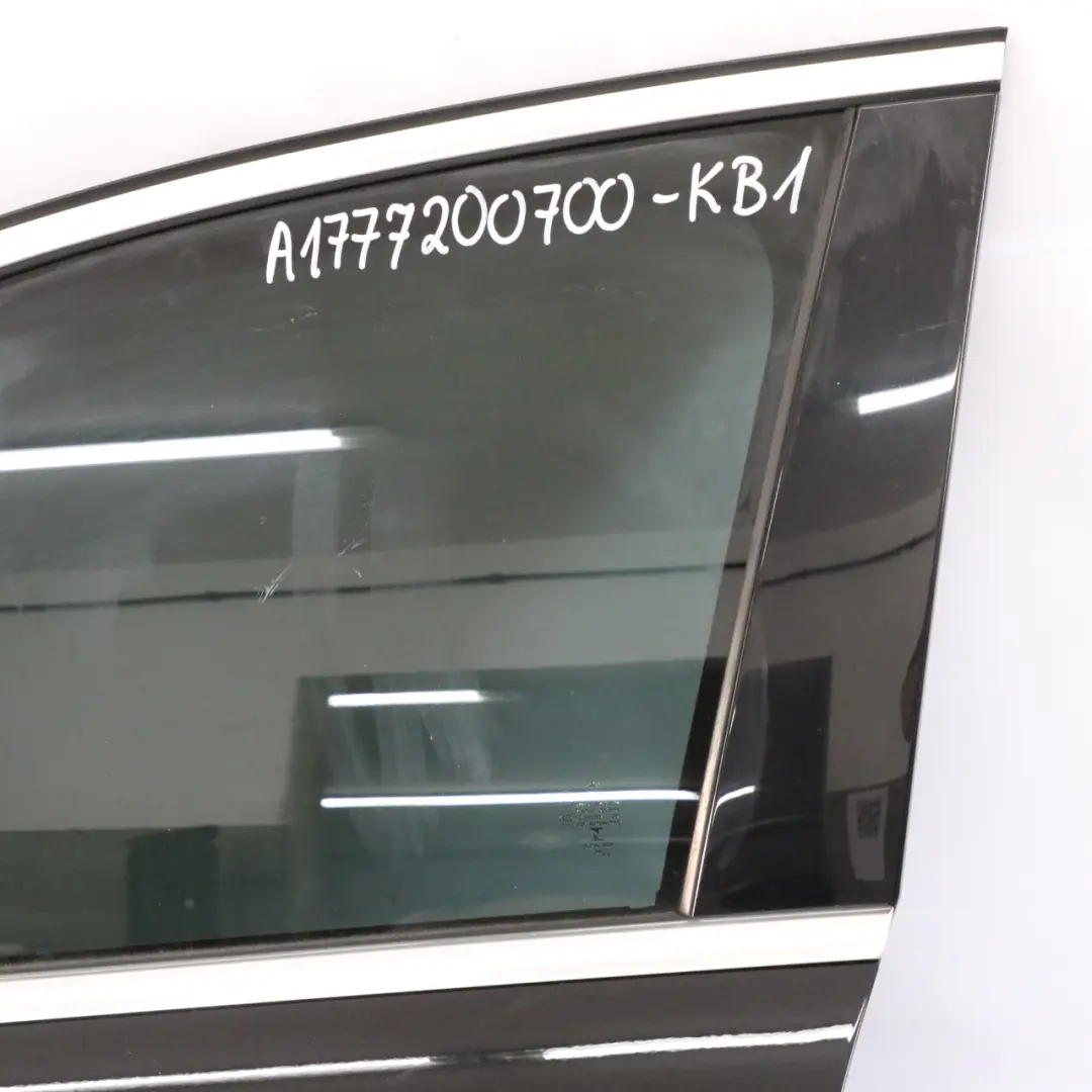 gauche Kosmos Cosmic Black Metallic - 191 pour Mercedes W177 Porte avant à propos du numéro de pièce A1777200700 Mercedes W177 Porte avant gauche Kosmos Cosmic Black Metallic - 191 - SKU A1777200700-KB1 - Numéro de pièce A1777200700