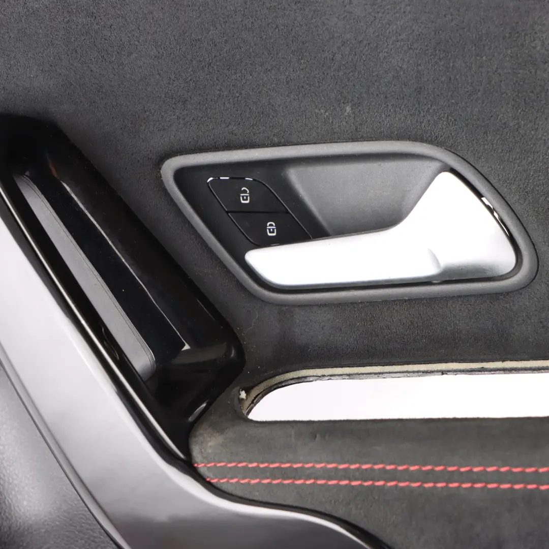 Boczek Panel Drzwi Prawy Przód Prawy Przedni Skóra Czarny do Mercedes W177 o numerze A1777202400 Mercedes W177 Boczek Panel Drzwi Prawy Przód Prawy Przedni Skóra Czarny - SKU A1777202400-2 - Numer Części A1777202400