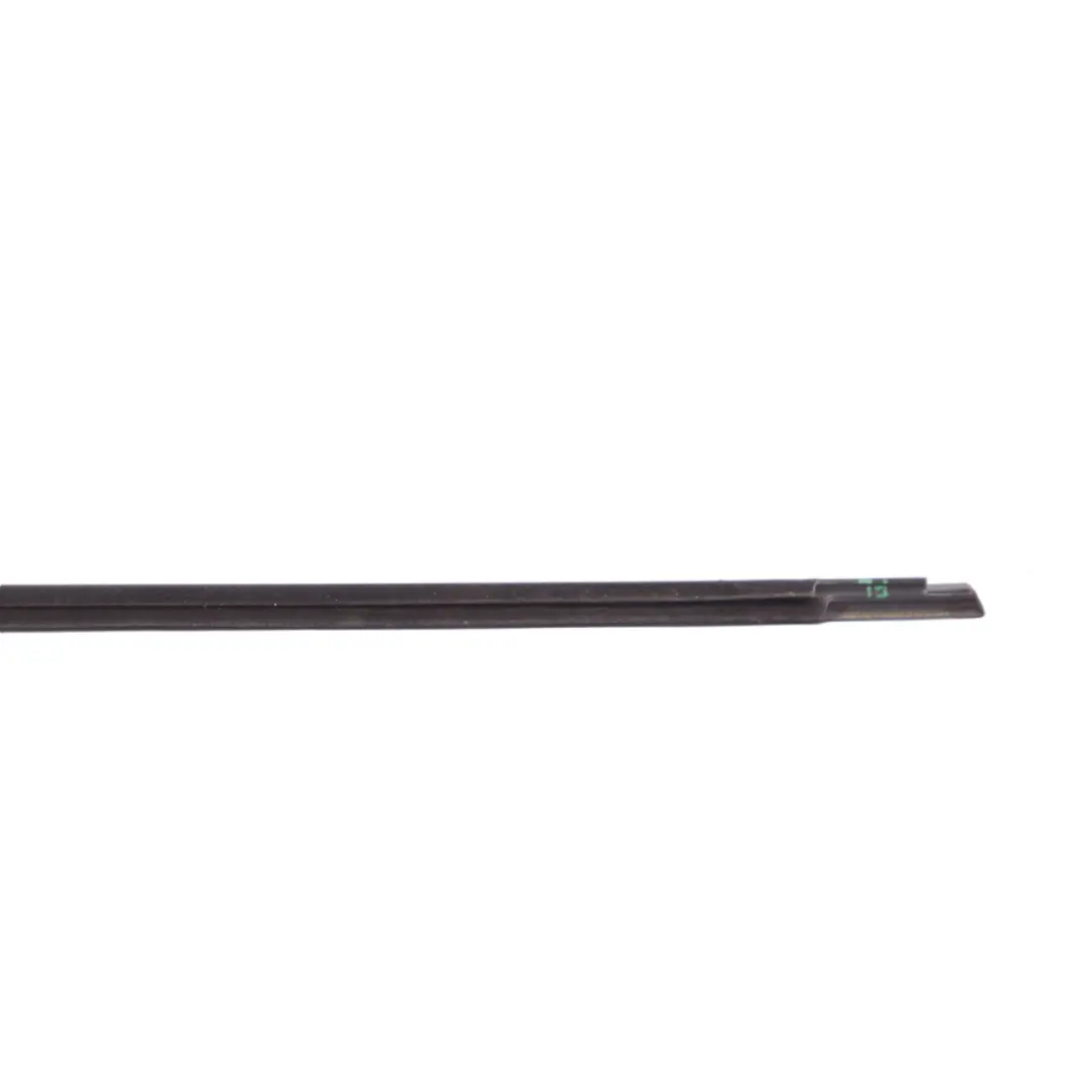 Mercedes W177 Rail De Vitre De Porte Extérieur Chromé Avant Gauche - SKU A1777250300 - Numéro de pièce A1777250300