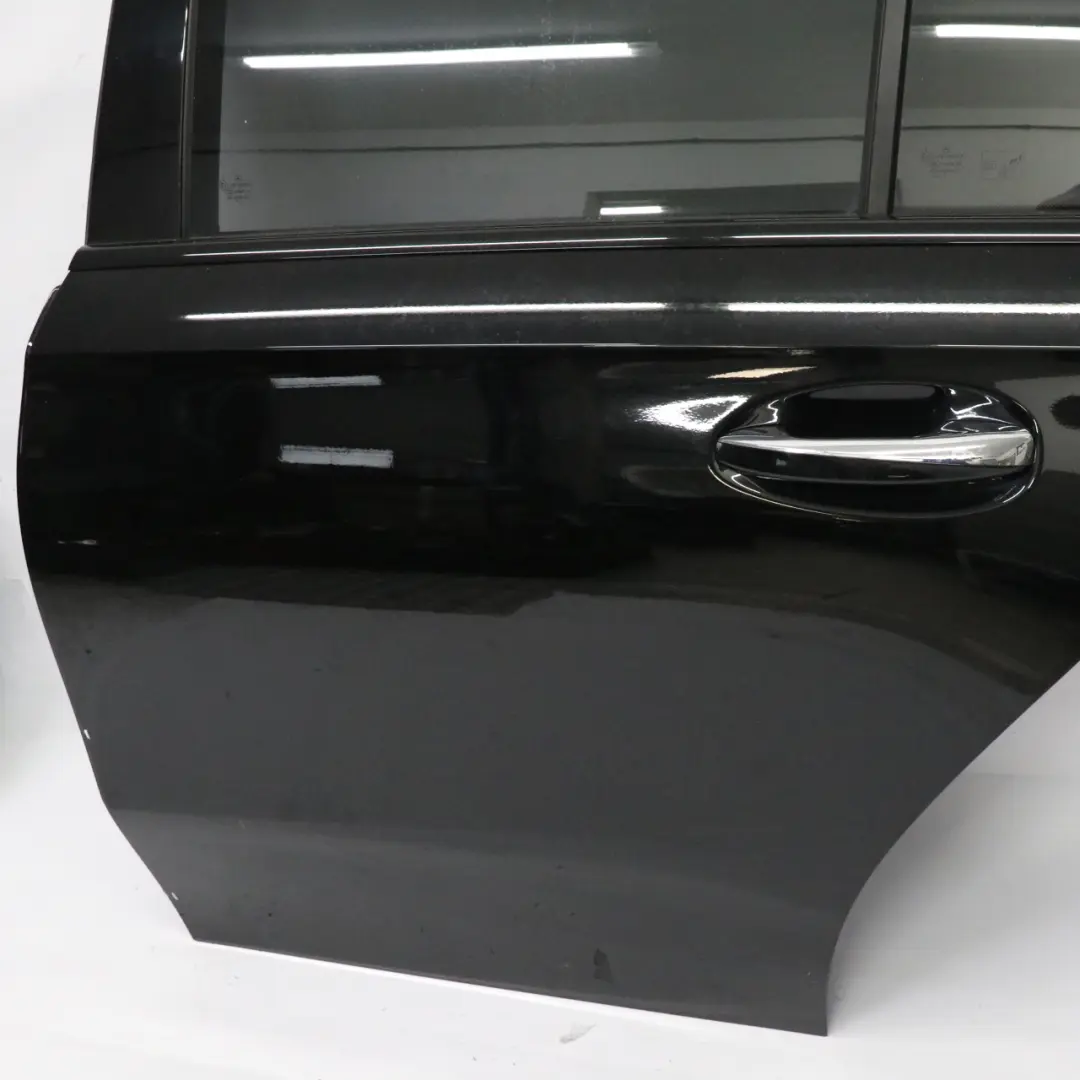 Mercedes W177 Tür hinten links A-Klasse Kosmos Cosmic Schwarz Metallic - 191 - SKU A1777301300-KB3 - Teilenummer A1777301300