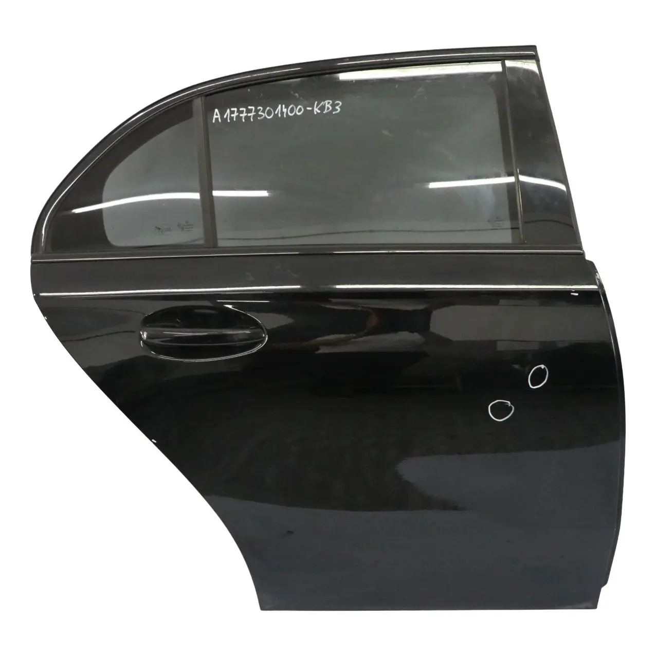 Mercedes W177 Puerta Trasera Derecha Kosmos Negro Cósmico Metalizado - 191