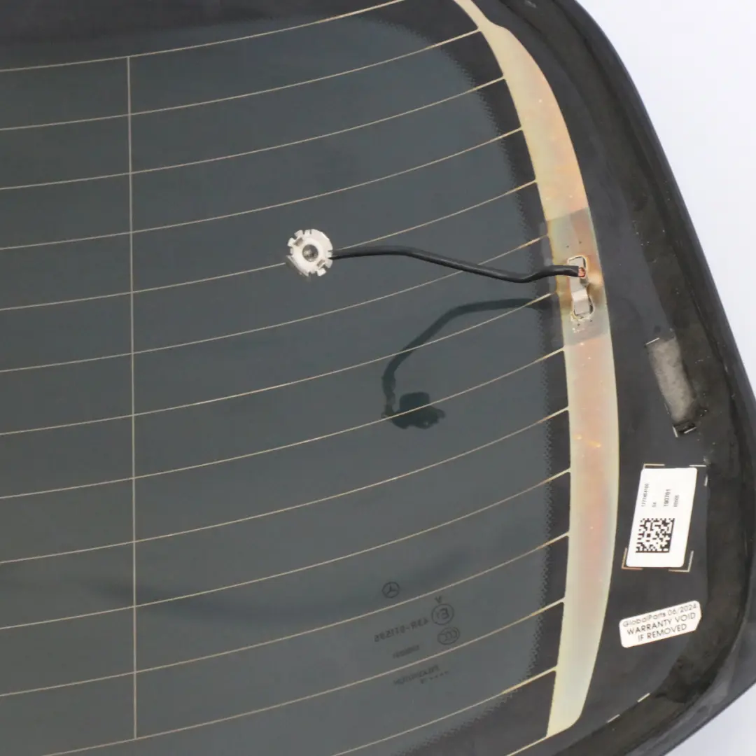 Sportback Heckklappe Glasscheibe Getönt Schwarz für Mercedes W177 mit Teilenummer A1777404200 Mercedes W177 Sportback Heckklappe Glasscheibe Getönt Schwarz - SKU A1777404200-1 - Teilenummer A1777404200