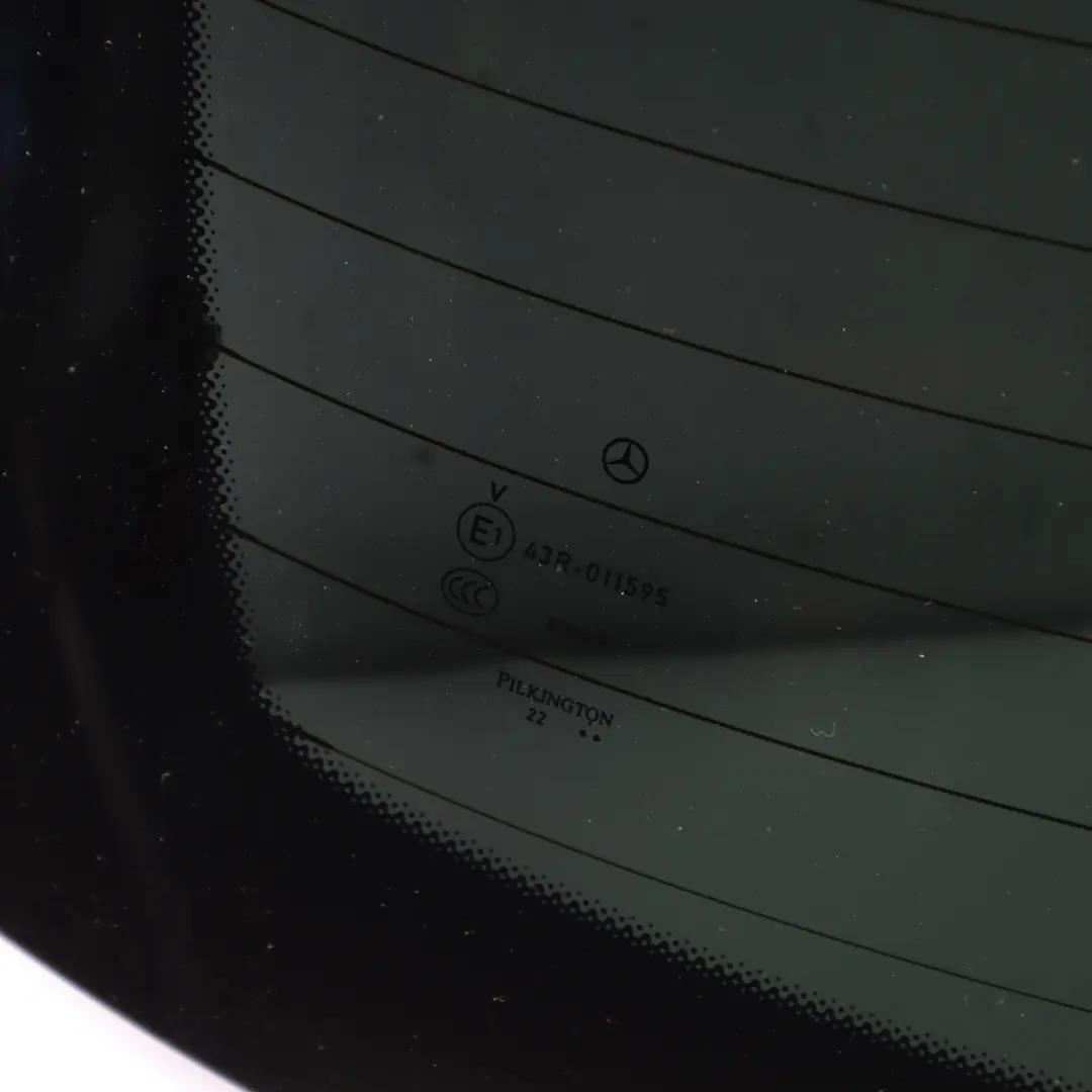 Sportback Couvercle Coffre Arrière Vitrage Teinté Noir pour Mercedes W177 à propos du numéro de pièce A1777404200 Mercedes W177 Sportback Couvercle Coffre Arrière Vitrage Teinté Noir - SKU A1777404200 - Numéro de pièce A1777404200