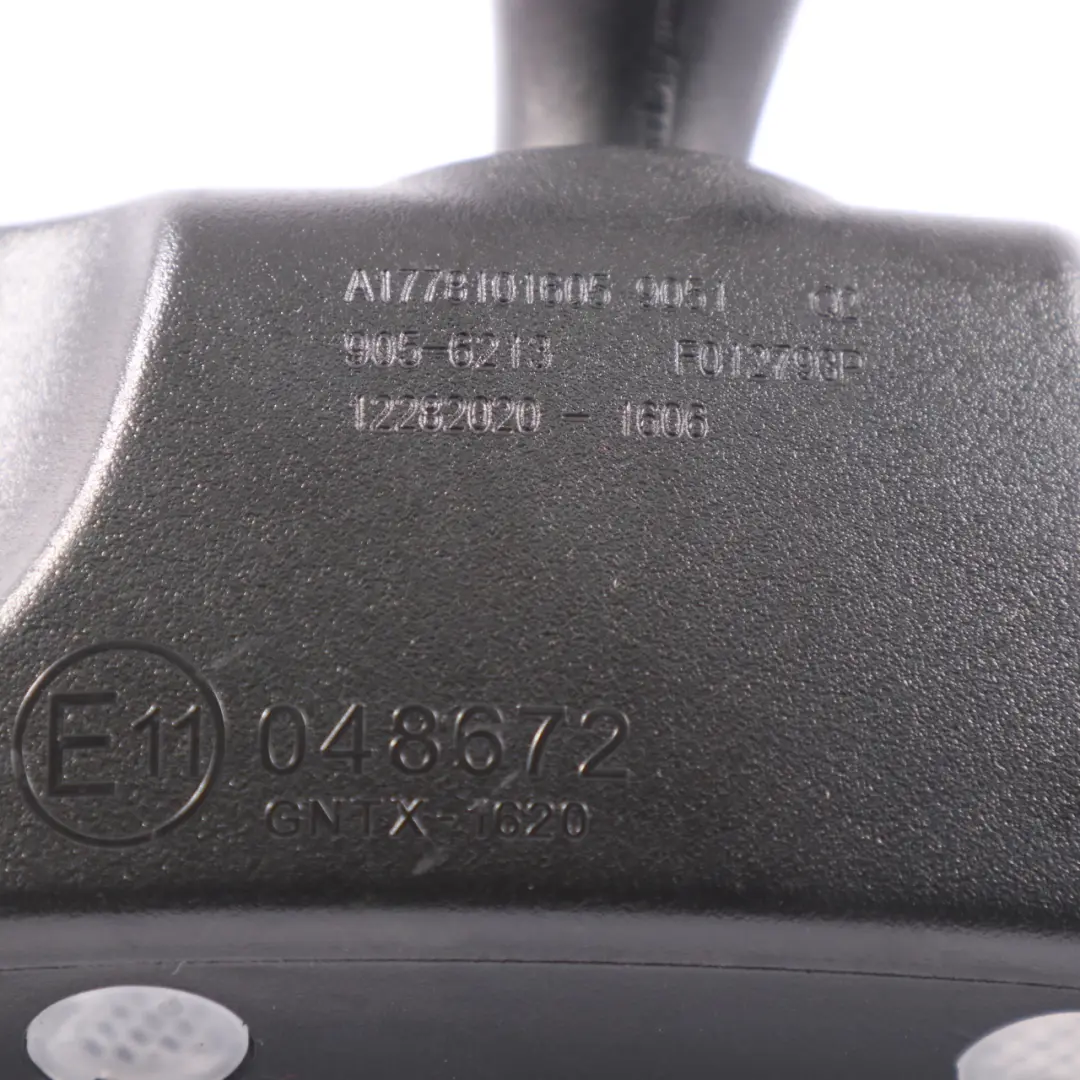 Lusterko Wewnętrzne Czarne Automatyczne do Mercedes C118 W177 o numerze A1778101605 Mercedes C118 W177 Lusterko Wewnętrzne Czarne Automatyczne - SKU A1778101605-3 - Numer Części A1778101605