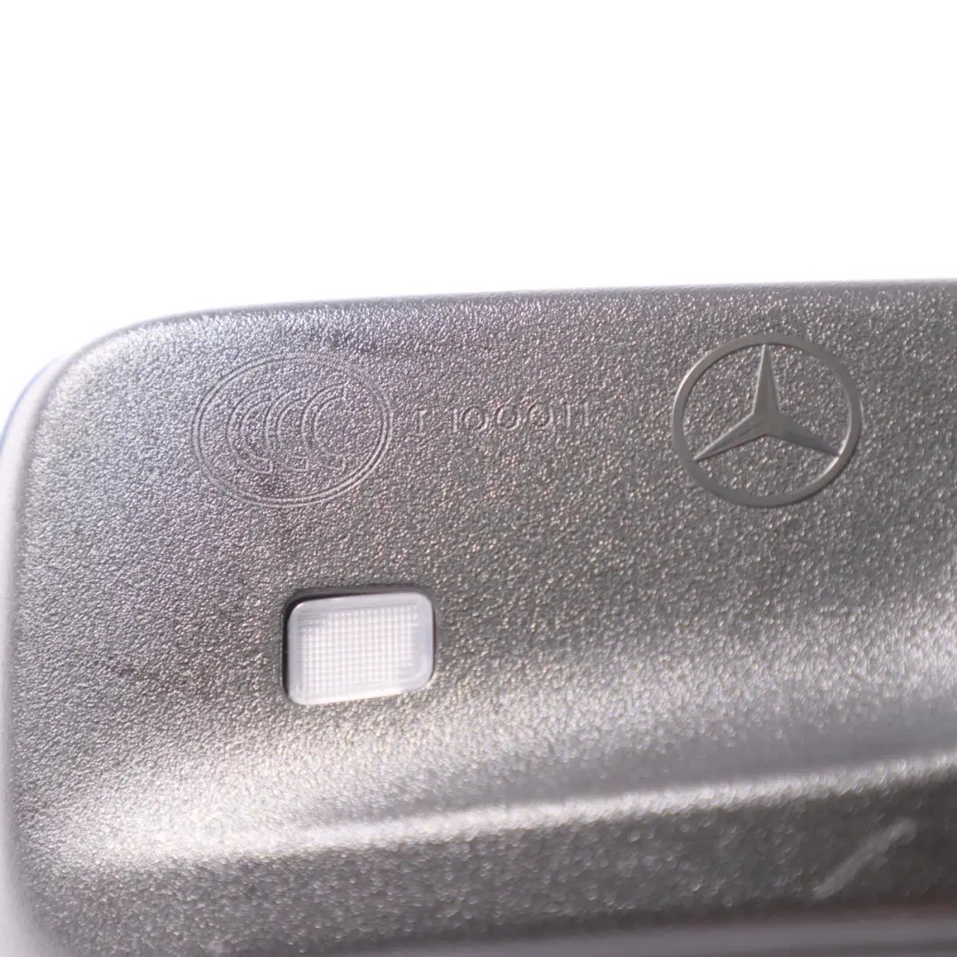 Rétroviseur Mercedes W177 Rétroviseur intérieur à immersion automatique Noir pour à propos du numéro de pièce A1778101605 Rétroviseur Mercedes W177 Rétroviseur intérieur à immersion automatique Noir - SKU A1778101605-3 - Numéro de pièce A1778101605