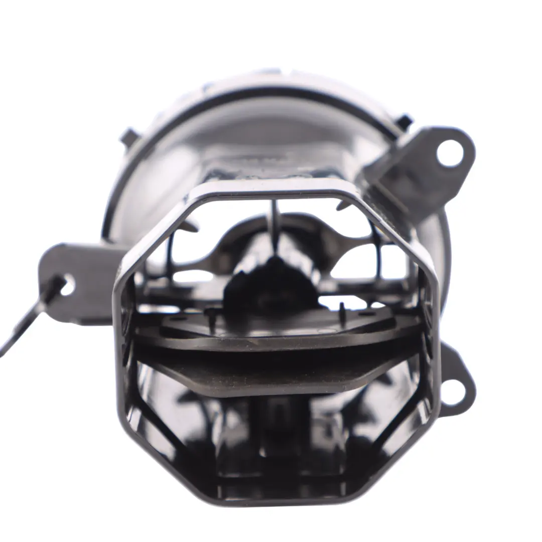 Panel embellecedor tobera delantera del salpicadero para Mercedes W177 con número de pieza A1778306502 Mercedes W177 Panel embellecedor tobera delantera del salpicadero - SKU A1778306502 - Número de pieza A1778306502