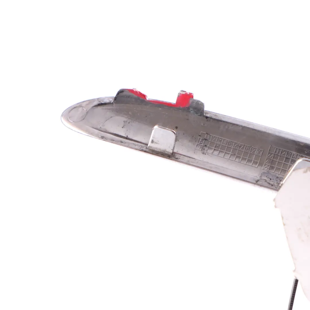 Radiator Grille Front Right O/S Panel Chrome to Mercedes V177 with Part number A1778881400 Mercedes V177 Radiator Grille Front Right O/S Panel Chrome - SKU A1778881400 - Part number A1778881400