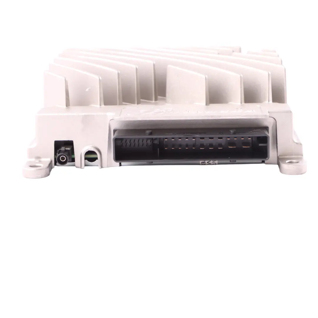 Amplificador Audio Radio Burmester para Mercedes C118 W177 W247 con número de pieza A1779007305 Mercedes C118 W177 W247 Amplificador Audio Radio Burmester - SKU A1779007305 - Número de pieza A1779007305