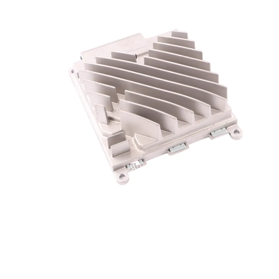 Amplificador Audio Radio Burmester para Mercedes C118 W177 W247 con número de pieza A1779007305 Mercedes C118 W177 W247 Amplificador Audio Radio Burmester - SKU A1779007305 - Número de pieza A1779007305