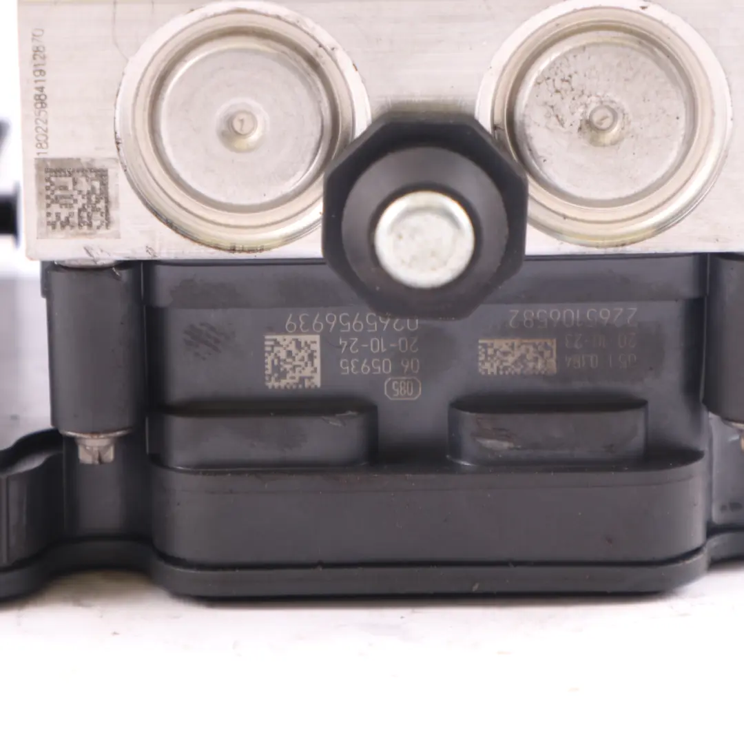 ABS Pumpe Mercedes C118 W177 Hydraulische Bremse ESP Steuergerät für mit Teilenummer A1779007805 ABS Pumpe Mercedes C118 W177 Hydraulische Bremse ESP Steuergerät - SKU A1779007805 - Teilenummer A1779007805