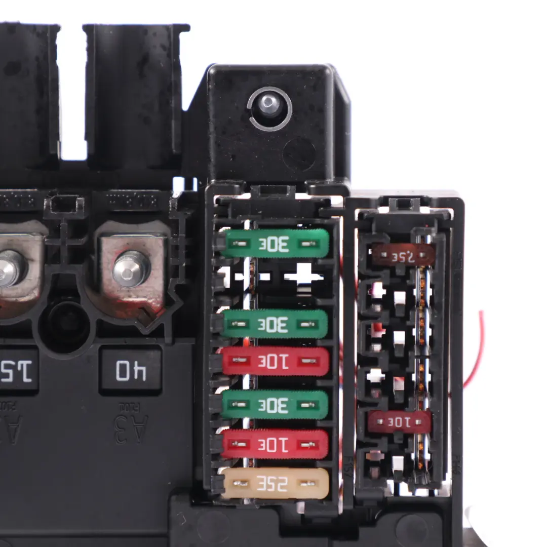 Caja Fusibles Relé Unidad Control Módulo para Mercedes C118 H243 W247 con número de pieza A1779061302 Mercedes C118 H243 W247 Caja Fusibles Relé Unidad Control Módulo - SKU A1779061302 - Número de pieza A1779061302