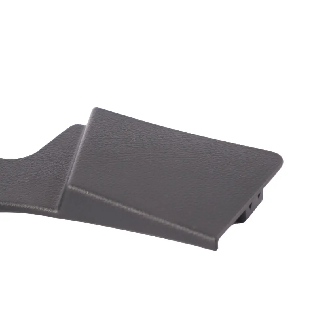  Funda de asiento Mercedes C118 W177 W247 Panel frontal derecho - SKU A1779105800 - Número de pieza A1779105800