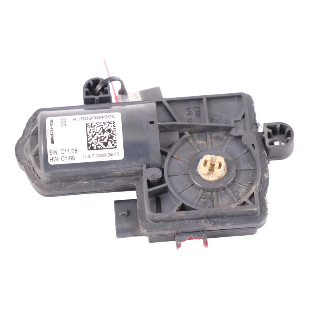 Exhaust Flap Actuator Right Left N/O/S to Mercedes SLC 43 R172 AMG Petrol M276 with Part number A1909064500 Mercedes SLC 43 R172 AMG Petrol M276 Exhaust Flap Actuator Right Left N/O/S - SKU A1909064500-1 - Part number A1909064500