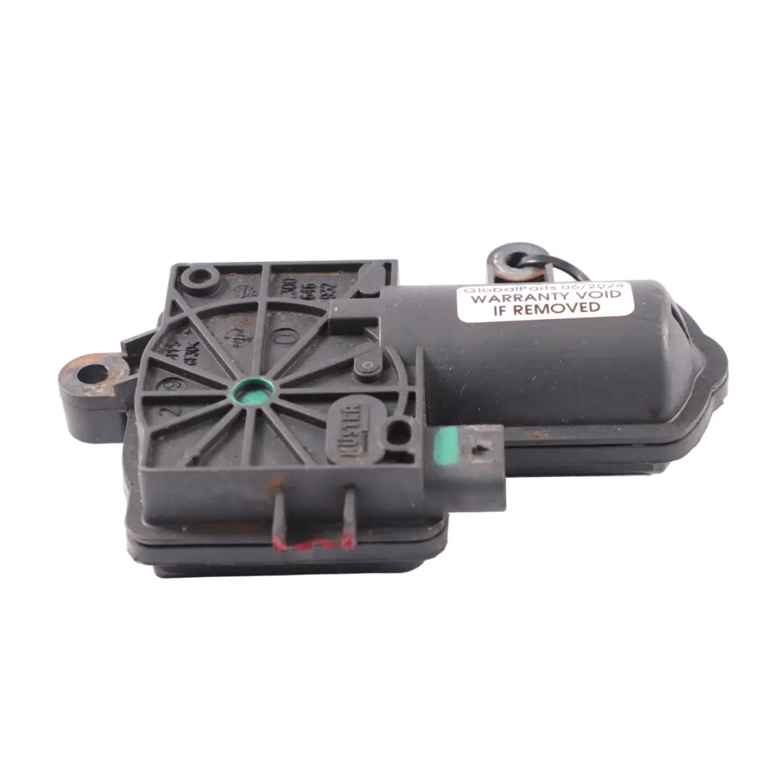 Actionneur de clapet d'échappement Droite Gauche Mercedes SLC 43 R172 AMG M276 - SKU A1909064500-1 - Numéro de pièce A1909064500