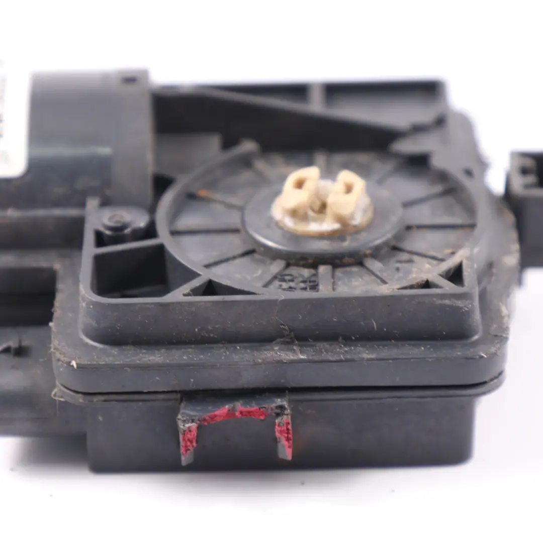 Mercedes SLC 43 R172 AMG Benziner M276 Auspuffklappen Antrieb Motor Rechts Links - SKU A1909064500-1 - Teilenummer A1909064500