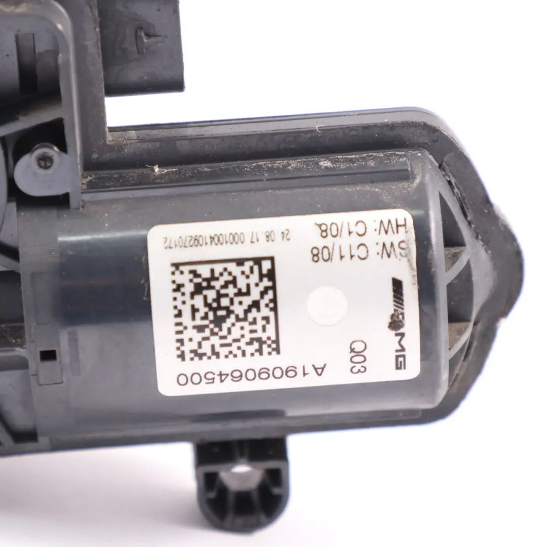Exhaust Flap Actuator Right Left N/O/S to Mercedes SLC 43 R172 AMG M276 with Part number A1909064500 Mercedes SLC 43 R172 AMG M276 Exhaust Flap Actuator Right Left N/O/S - SKU A1909064500 - Part number A1909064500