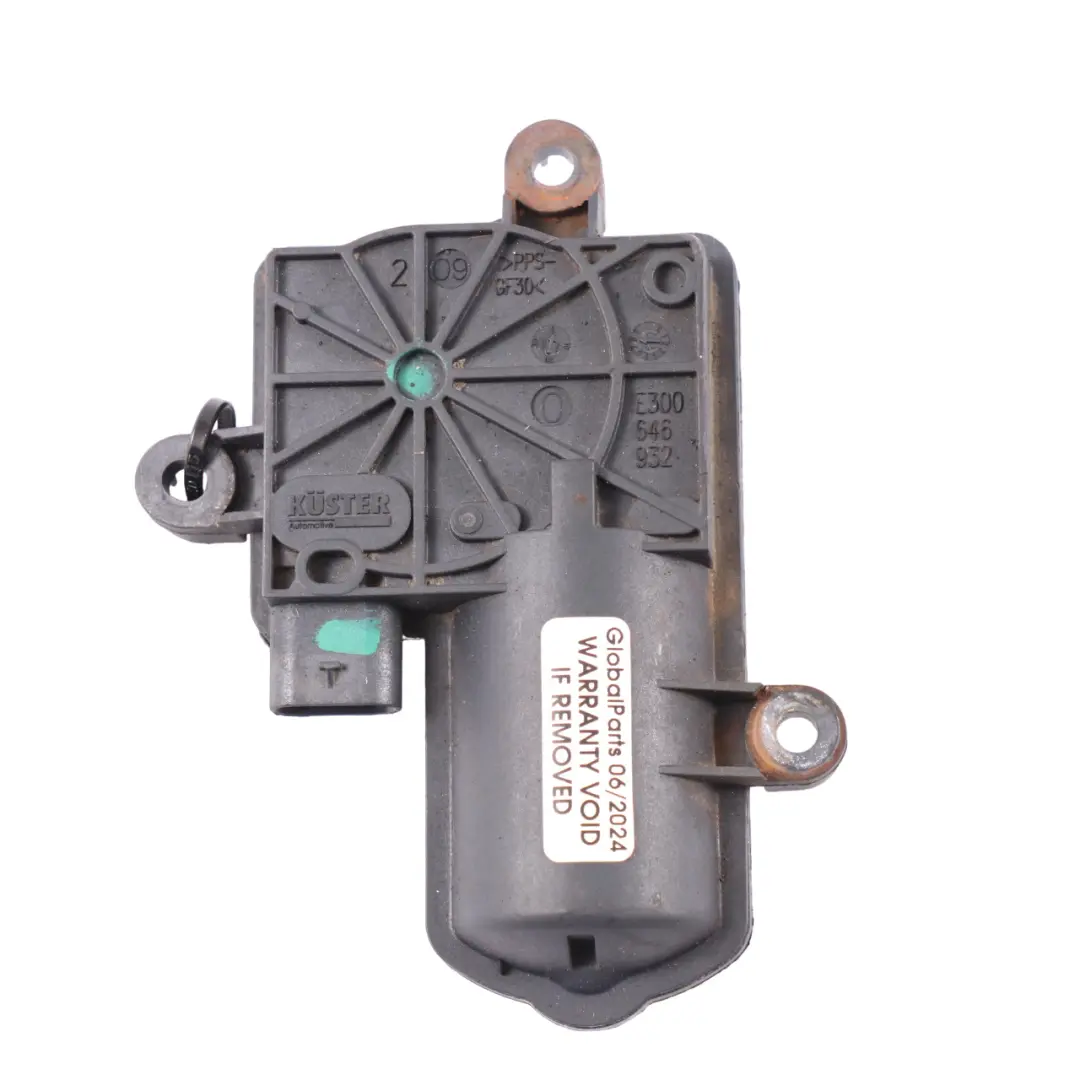 Actionneur de clapet d'échappement Droite Gauche Mercedes SLC 43 R172 AMG M276 - SKU A1909064500 - Numéro de pièce A1909064500