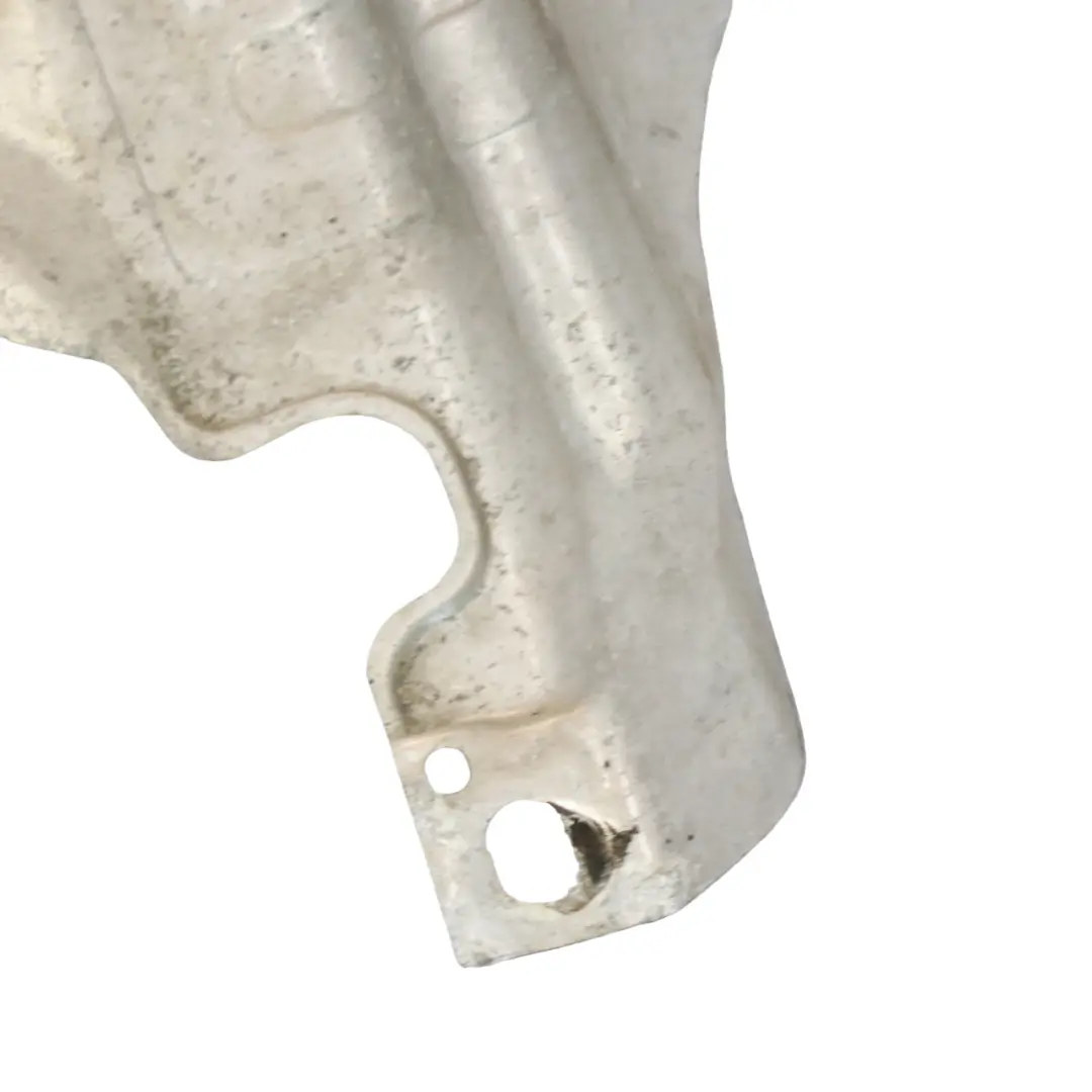 W208 protection Mudgard Couvercle réservoir carburant pour Mercedes W202 à propos du numéro de pièce A2024710787 Mercedes W202 W208 protection Mudgard Couvercle réservoir carburant - SKU A2024710787 - Numéro de pièce A2024710787